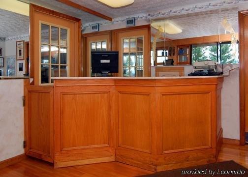 Rodeway Inn & Suites Branford - Guilford Интериор снимка
